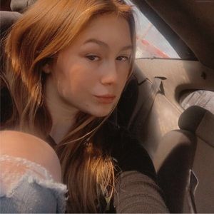 Meet your Posher, Emma